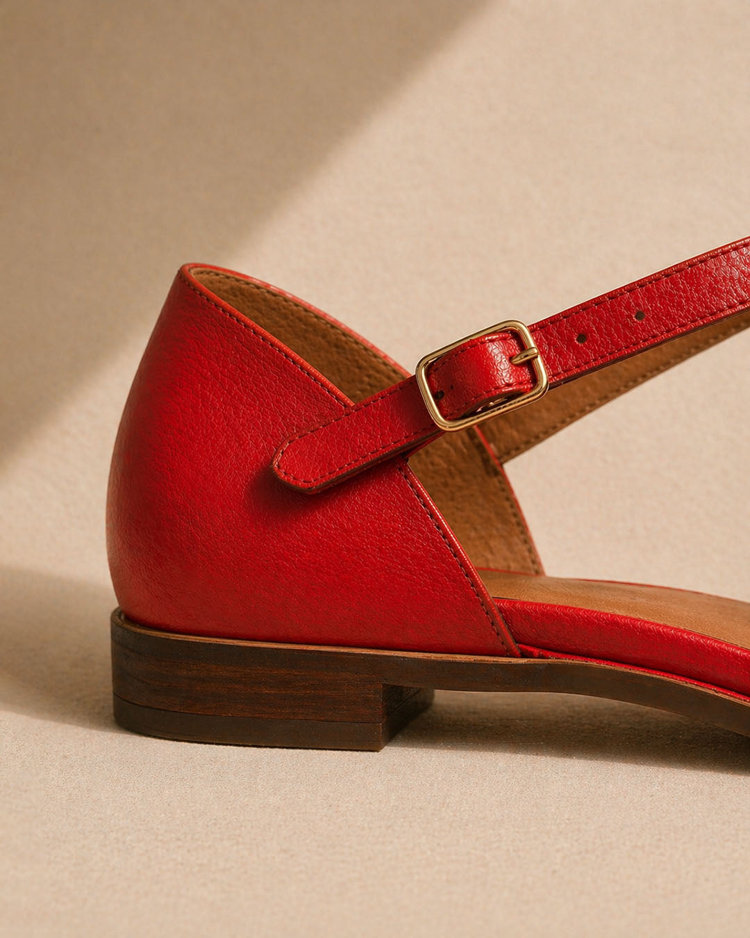 Manon | Elegante Sandalen mit Riemen