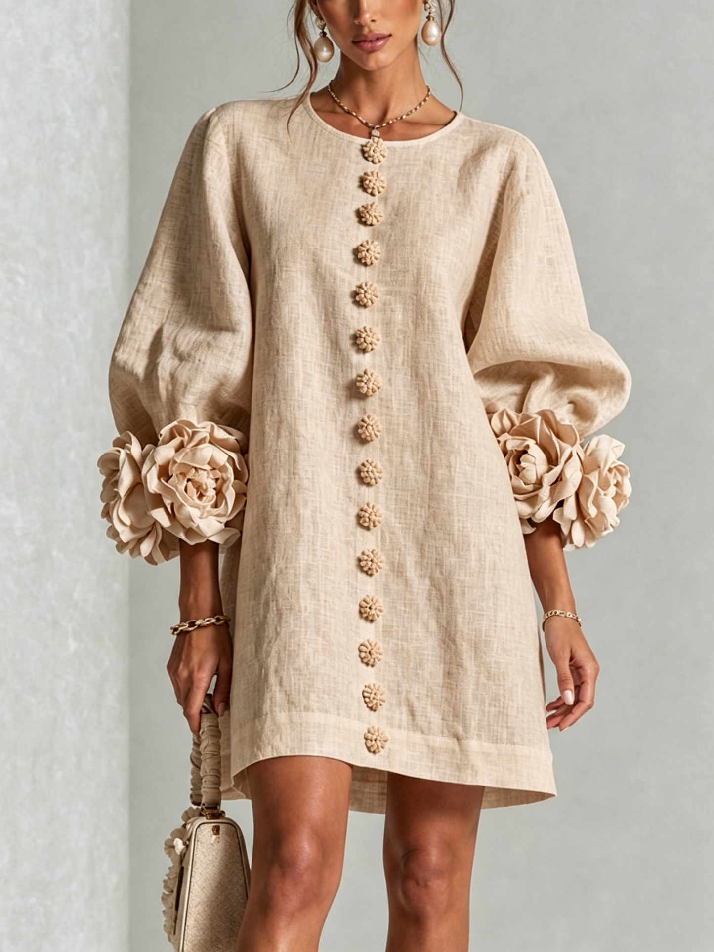 Weißes Blumendesign Hemdblusenkleid mit auffälligen Blumenkämpfen