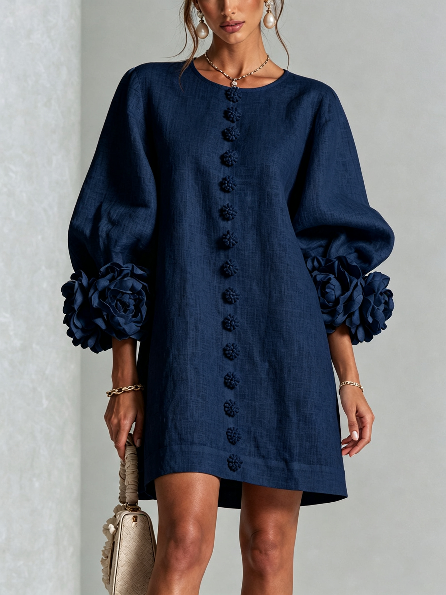 Weißes Blumendesign Hemdblusenkleid mit auffälligen Blumenkämpfen